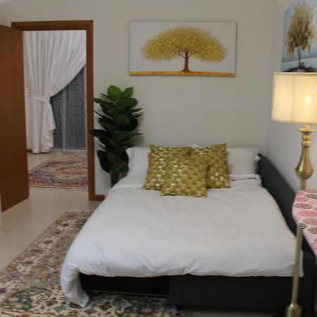 Newly Furnished Cozy 1 Bedroom Apartment Close To Jbr Beach And Metro Dubai Ngoại thất bức ảnh